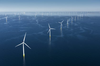Anholt-offshore-wind-farm_Orsted-photo-1-scaled